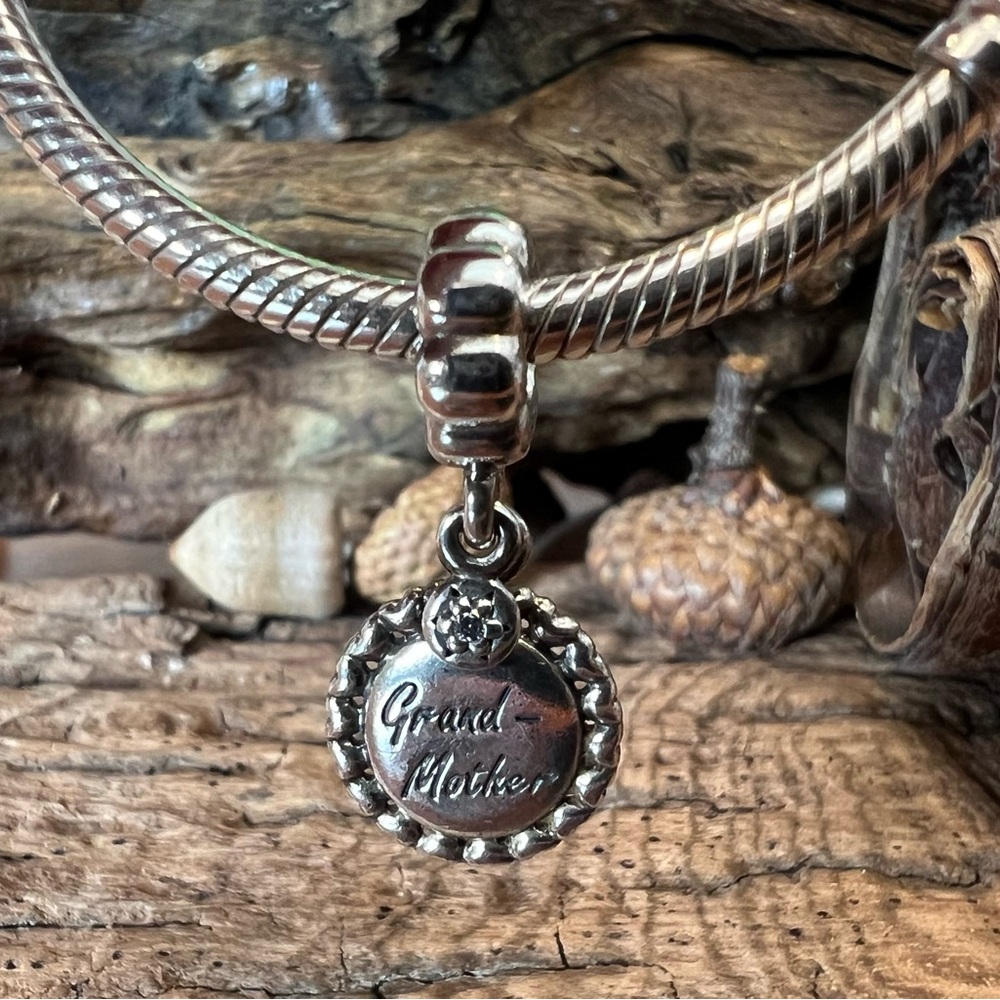 Authentic Pandora Charm Grand Mother Dangle Sterling Silver Bead Zirconia Family